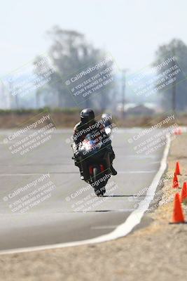 media/Sep-20-2025-TrackDaz (Sat) [[27f0cde673]]/B Group/220pm (Turn 9)/